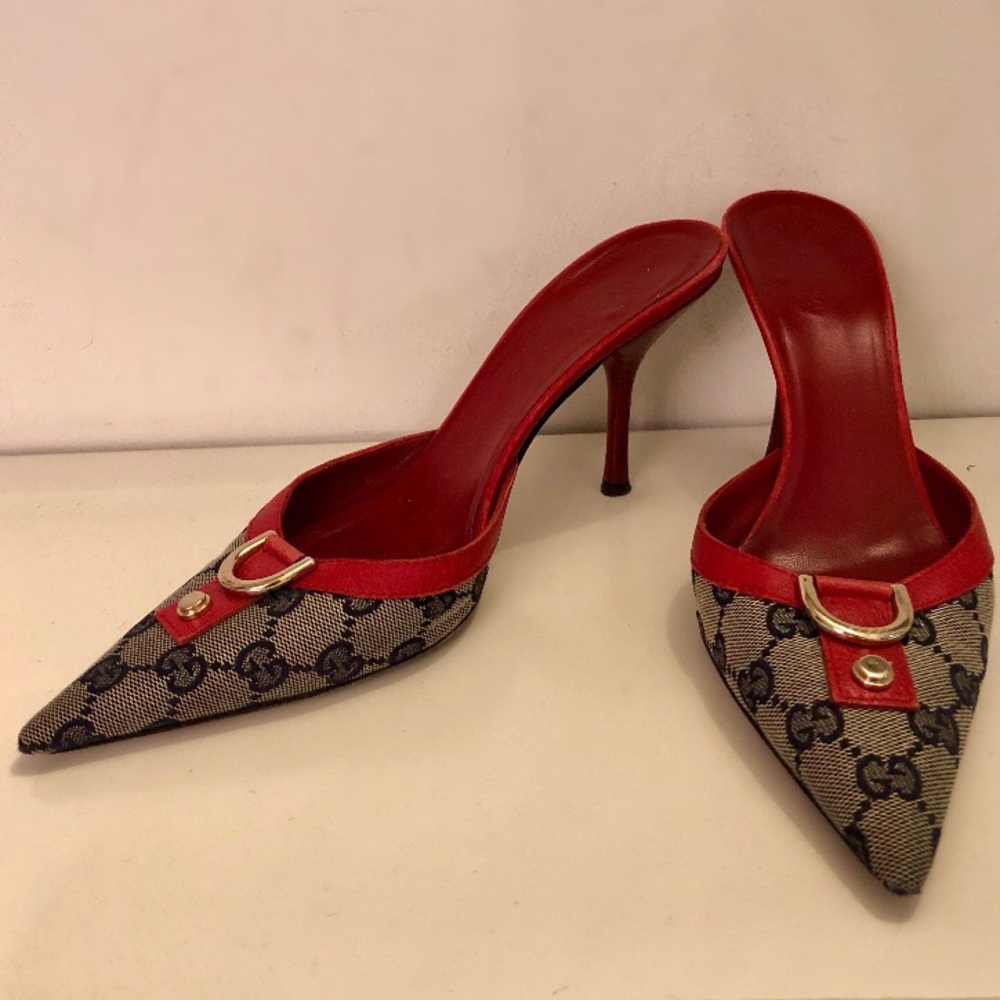 Gucci Pointed Toe Slide Kitten Heels